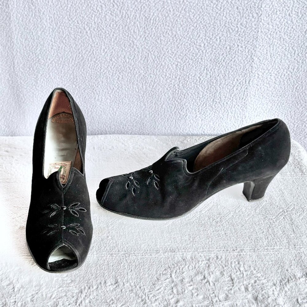 Vintage 1930s 1940s Heels: Please Read Description Below!